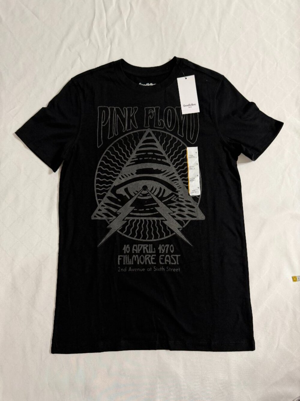 Pink Floyd Graphic Tee - Small